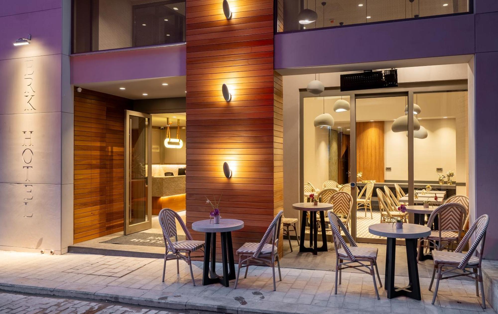Erk Hotel — Photos 1